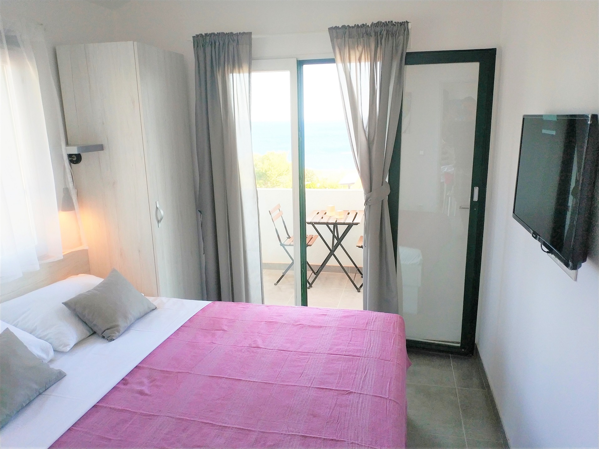 Apartment More 3 - House More, Vis