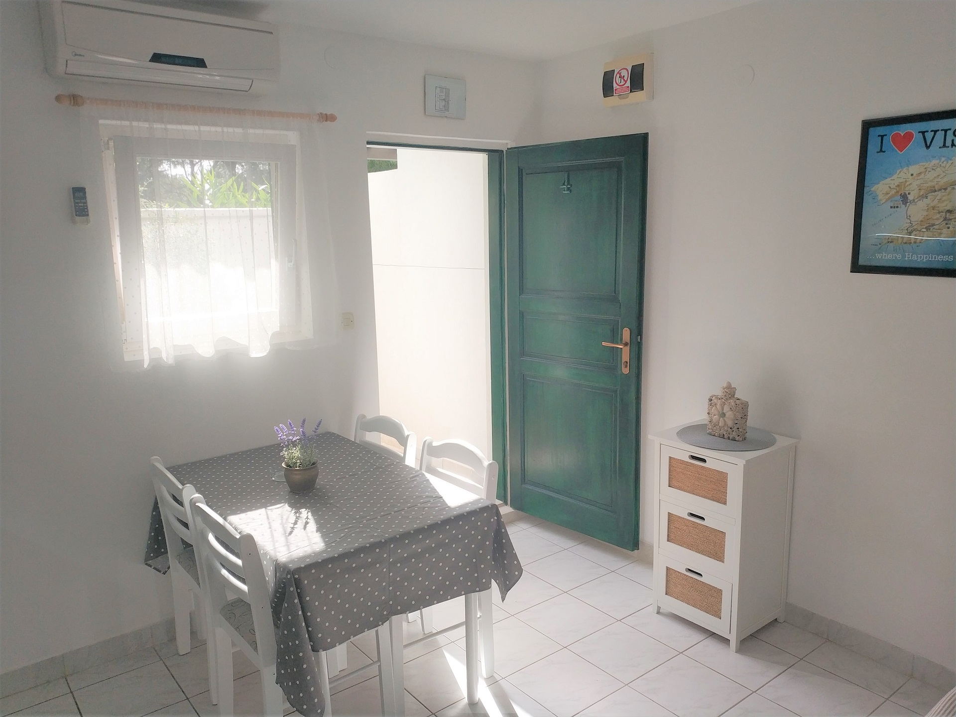 Apartment Rak 3 - House Rak, Vis